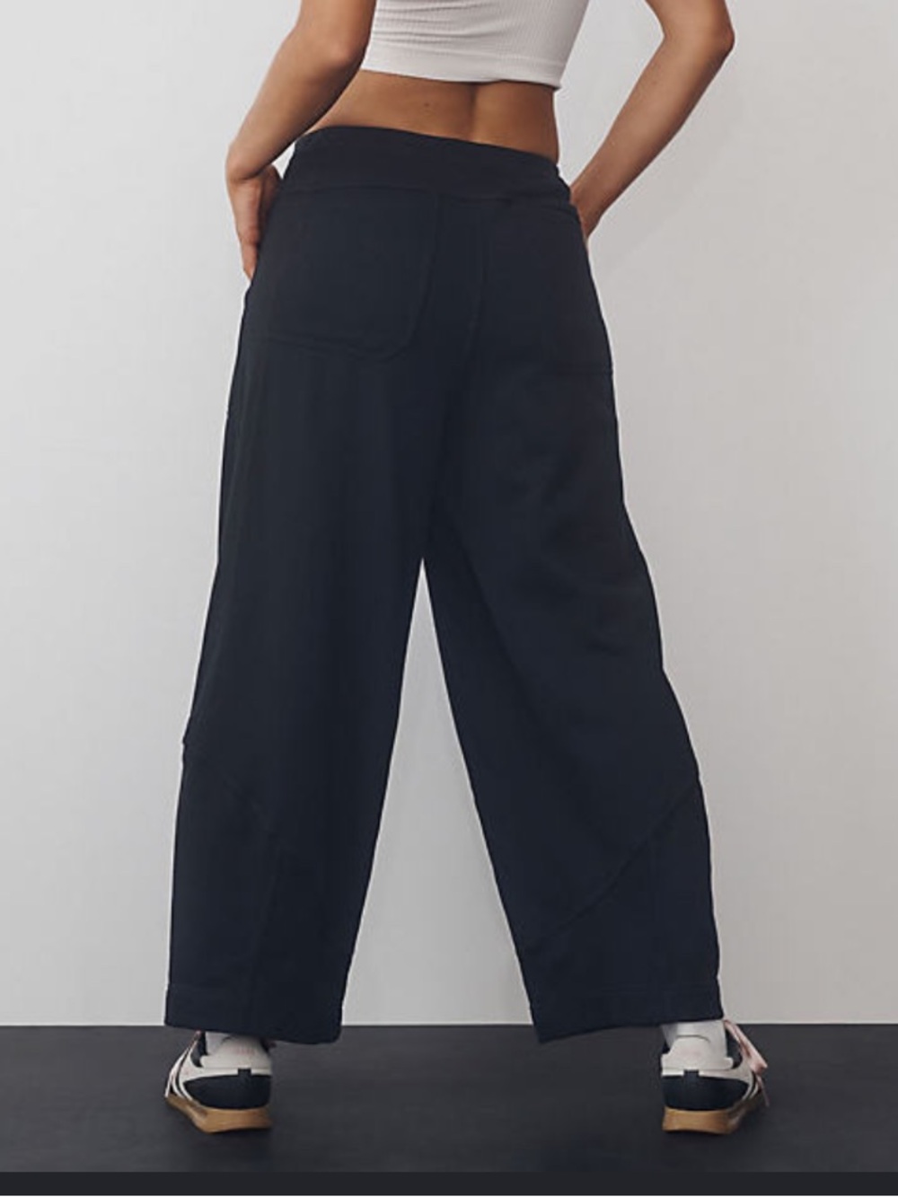 X French Lounge Pants
GOLA
NWOT
Color- Black - Picture 5 of 7